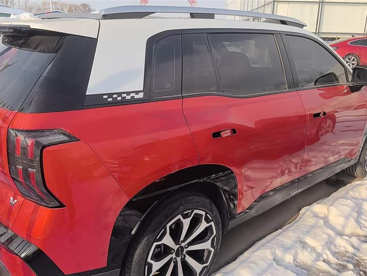 Фото 3 - GAC Aion V