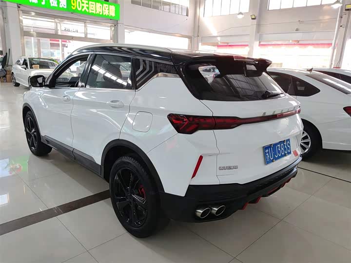 Фото 5 - Geely Coolray