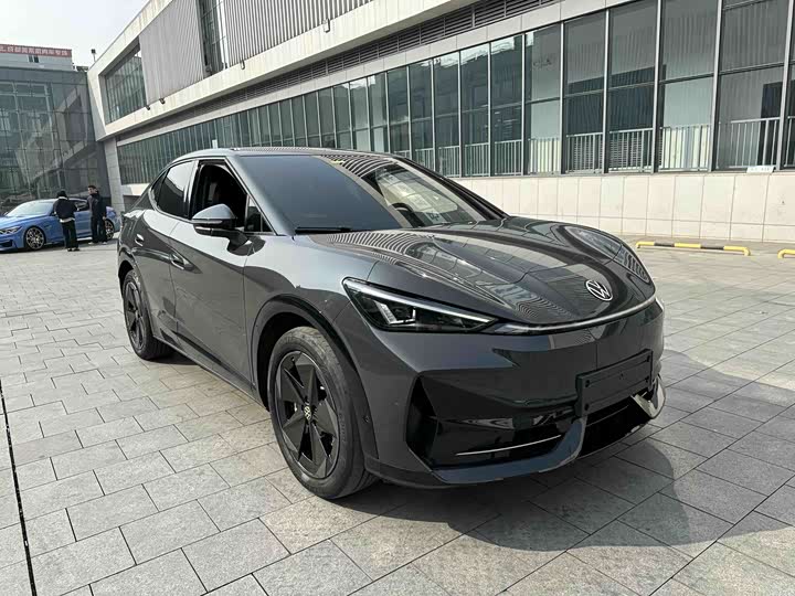 Фото 2 - Volkswagen ID.Unyx