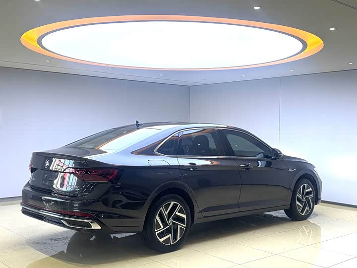 Фото 6 - Volkswagen Sagitar L