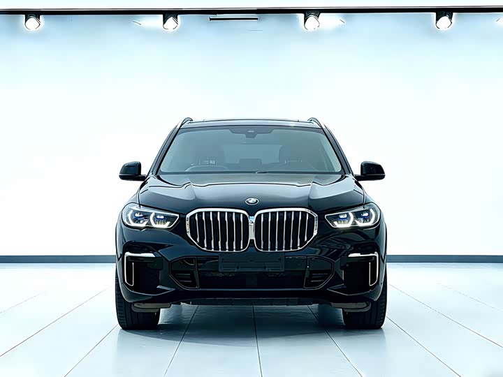 Фото 2 - BMW X5
