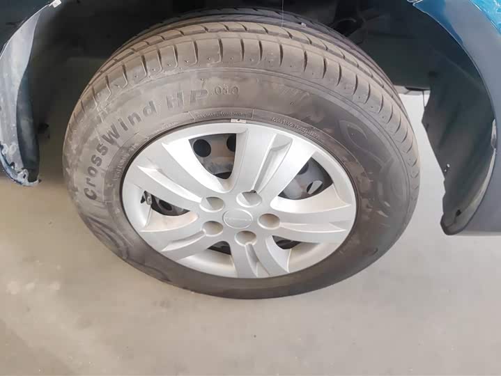 Фото 6 - Dongfeng Forthing Lingzhi M5