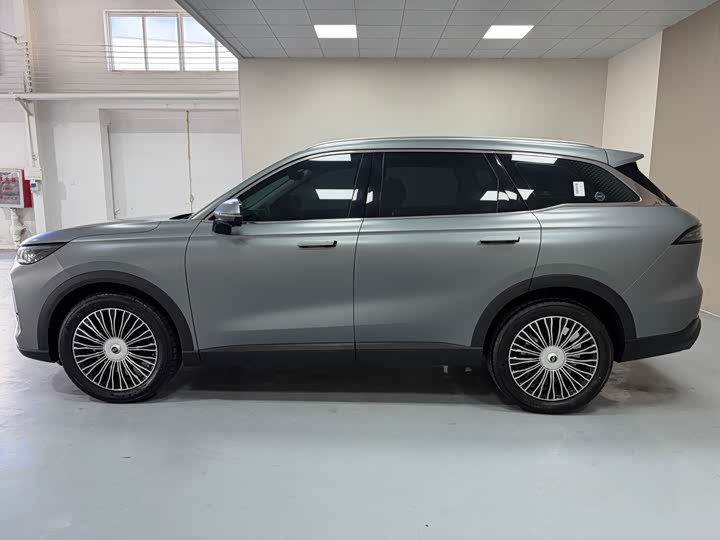 Фото 6 - Chery Tiggo 8L