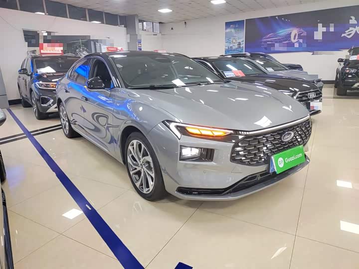 Фото 4 - Ford Mondeo