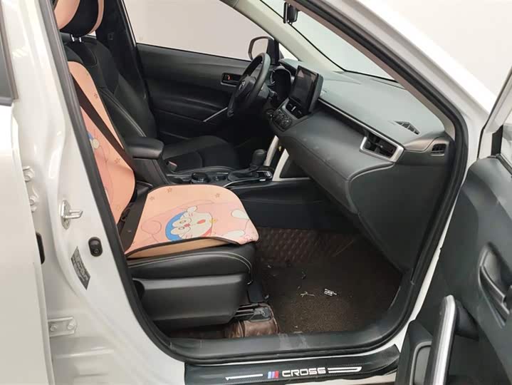 Фото 8 - Toyota Corolla Cross