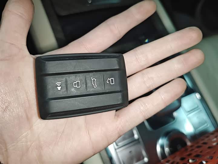 Фото 9 - Tank 500