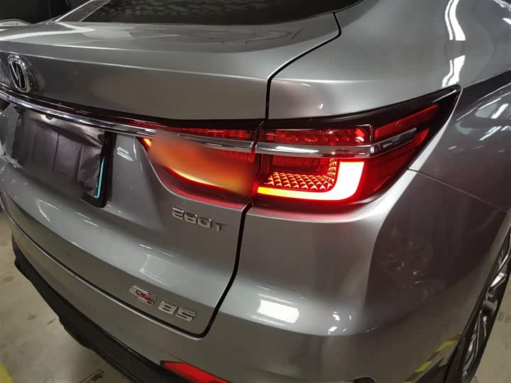 Фото 8 - Changan CS85 Coupe