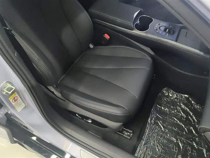 Фото 8 - BYD Seal