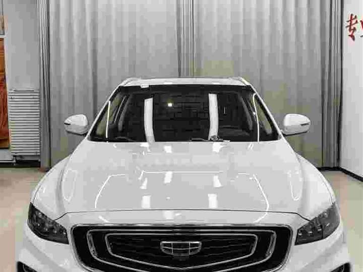 Фото 2 - Geely Atlas