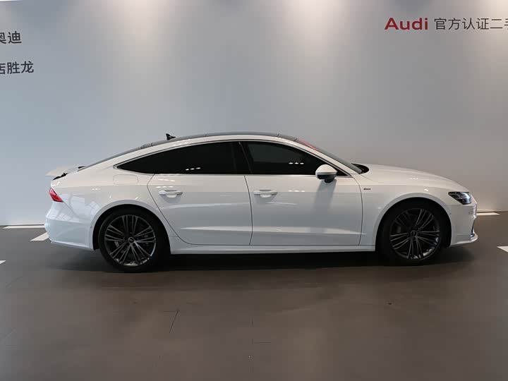 Фото 3 - Audi A7