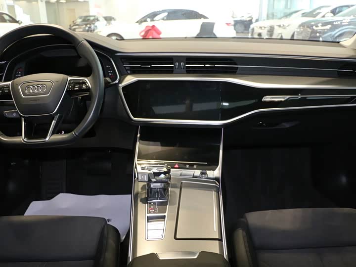 Фото 7 - Audi A7