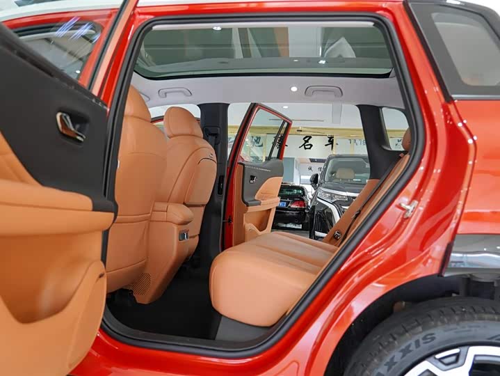 Фото 6 - GAC Aion V