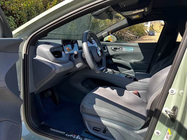 Фото 9 - BYD Seal 06 GT