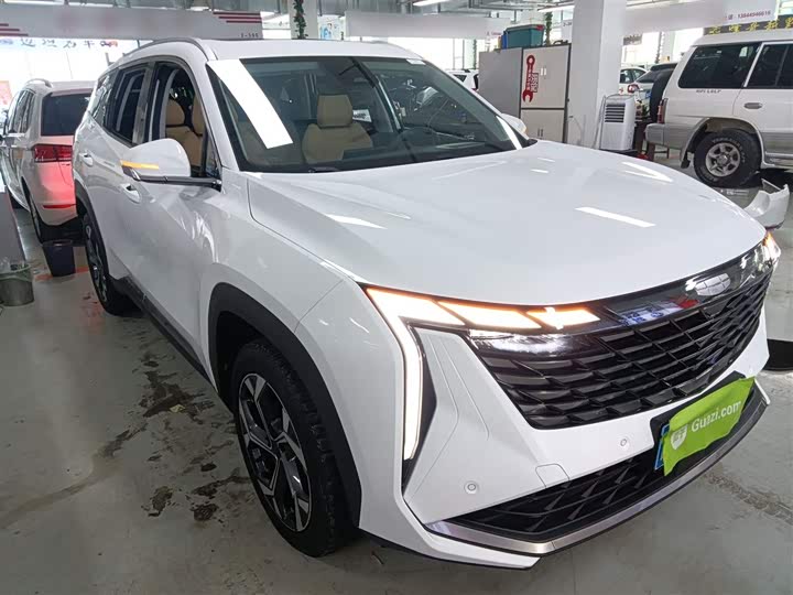 Фото 4 - Geely Atlas L