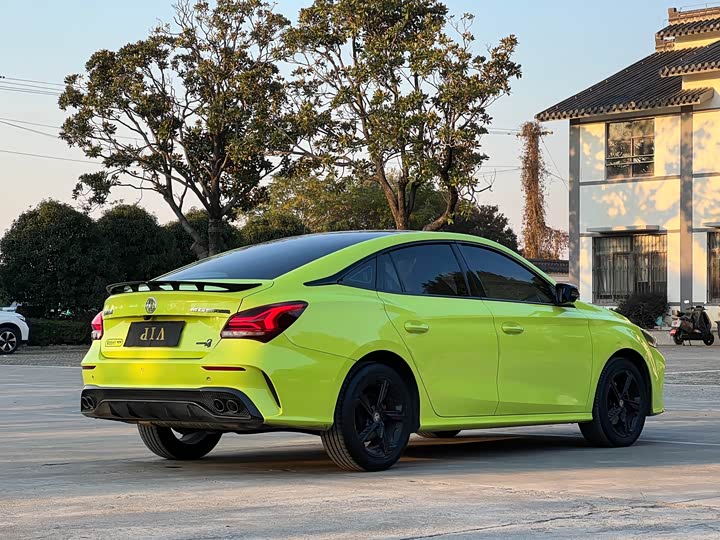 Фото 4 - MG Motor 5 Scorpio