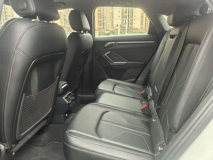 Фото 6 - Audi Q3 Sportback