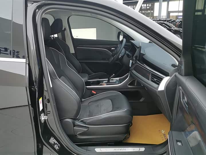 Фото 8 - Haval H6