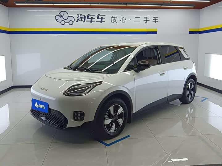 Фото 1 - GAC Aion UT