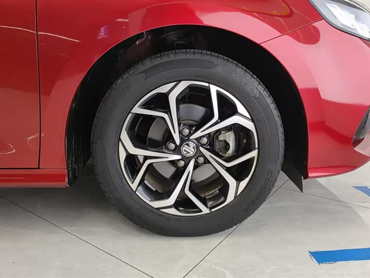 Фото 6 - MG Motor 5