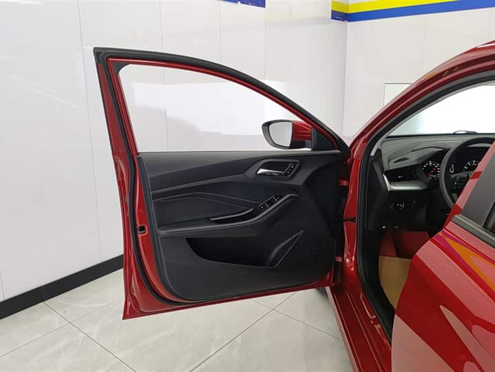 Фото 7 - MG Motor 5