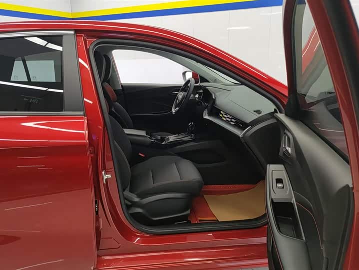 Фото 8 - MG Motor 5