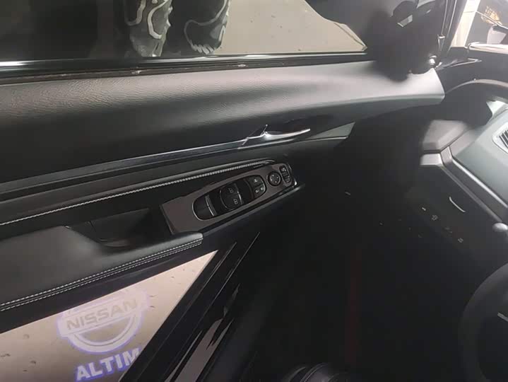 Фото 7 - Nissan Teana