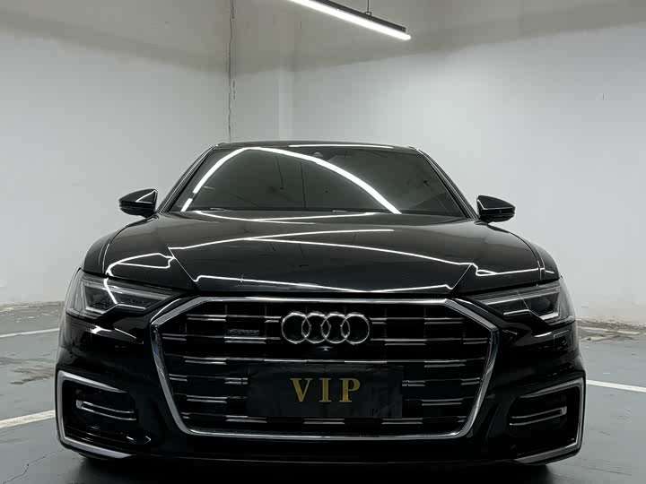 Фото 3 - Audi A6L