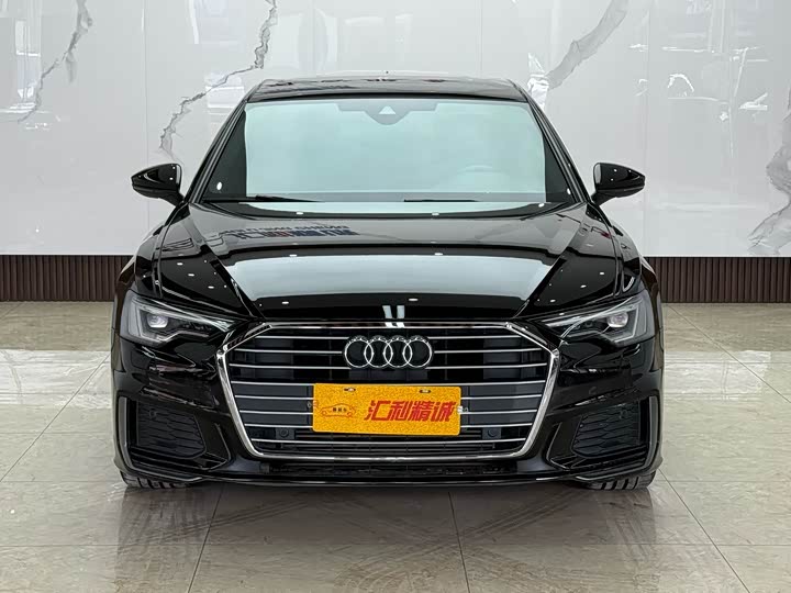 Фото 2 - Audi A6L