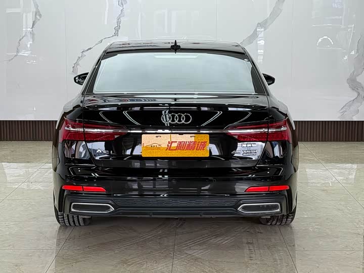 Фото 5 - Audi A6L