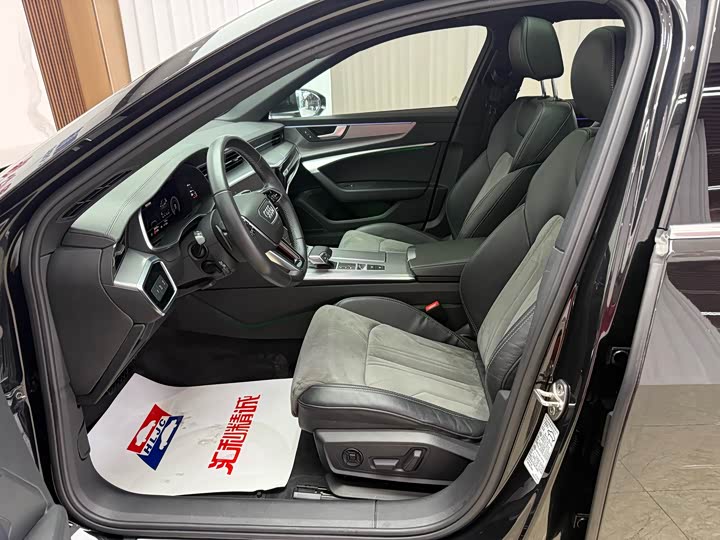 Фото 7 - Audi A6L