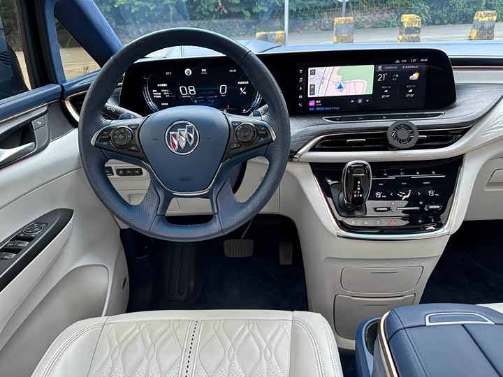 Фото 9 - Buick GL8 ES