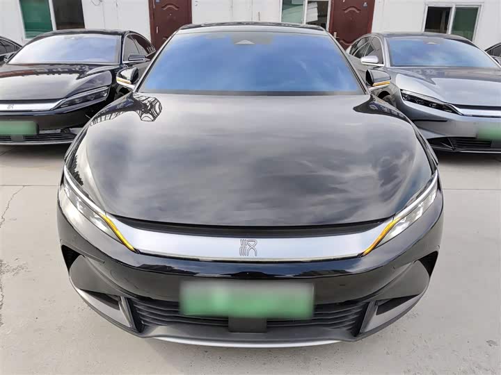 Фото 3 - BYD Han