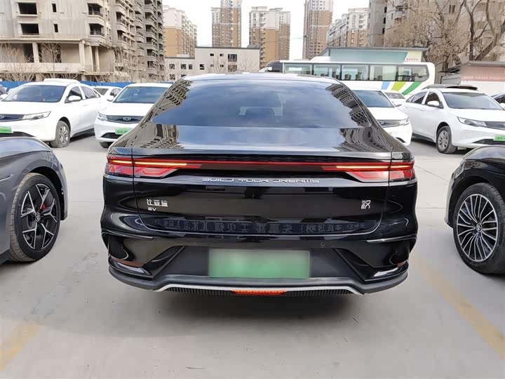 Фото 6 - BYD Han