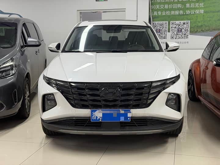 Фото 2 - Hyundai Tucson L