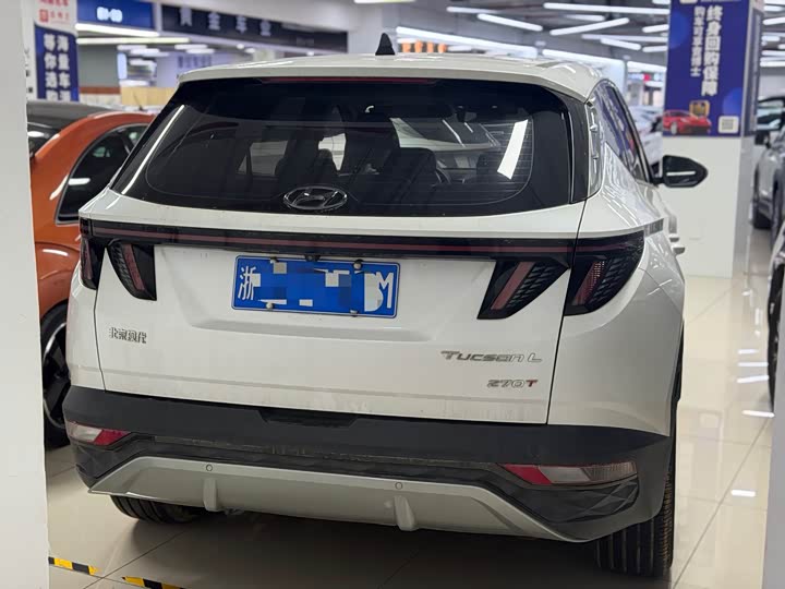 Фото 3 - Hyundai Tucson L