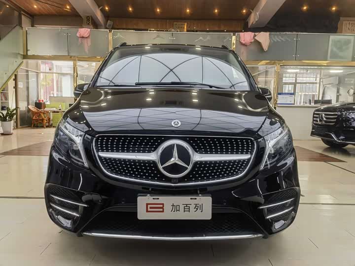 Фото 2 - Mercedes-Benz V-Class