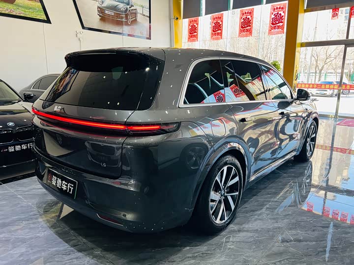 Фото 7 - LiXiang L8