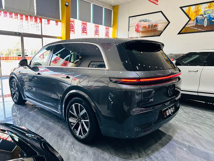 Фото 9 - LiXiang L8