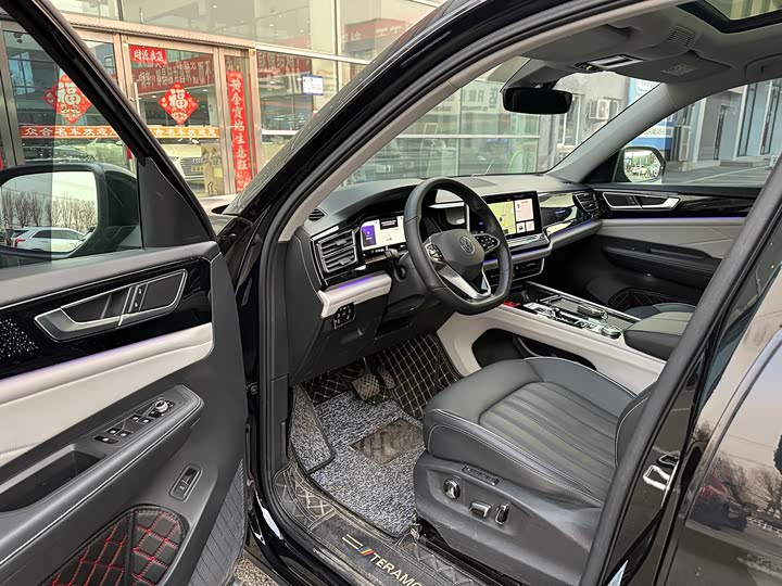 Фото 4 - Volkswagen Teramont Pro