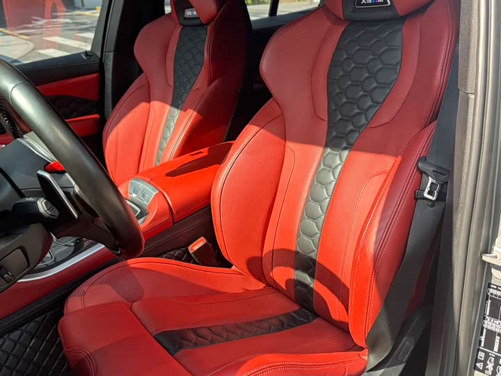 Фото 5 - BMW X5 M