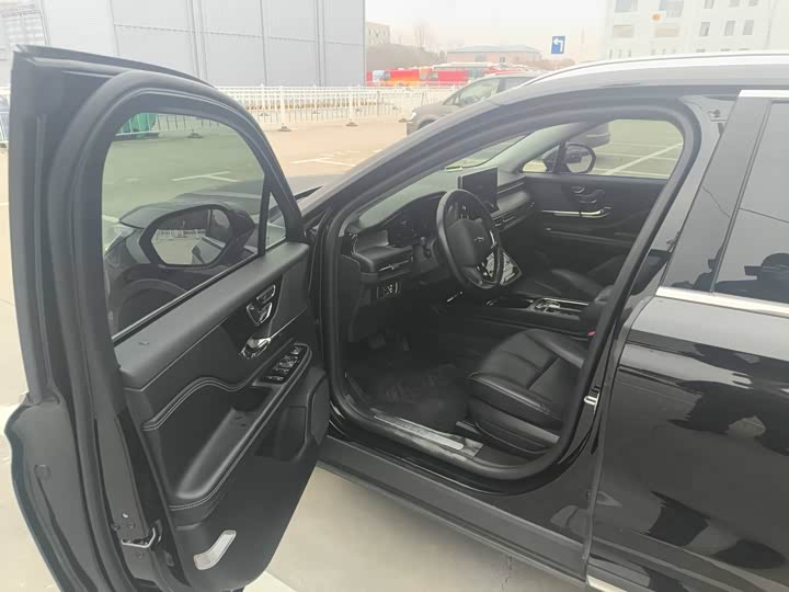 Фото 4 - Lincoln Corsair