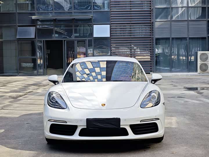 Фото 2 - Porsche 718