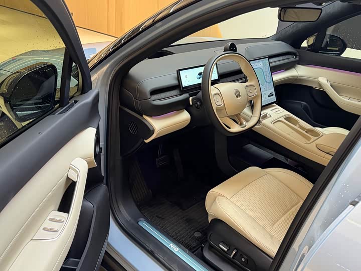 Фото 8 - Nio ES6