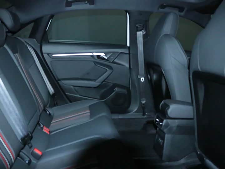 Фото 8 - Audi A3