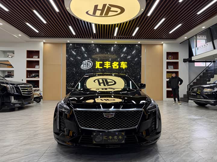 Фото 2 - Cadillac CT6