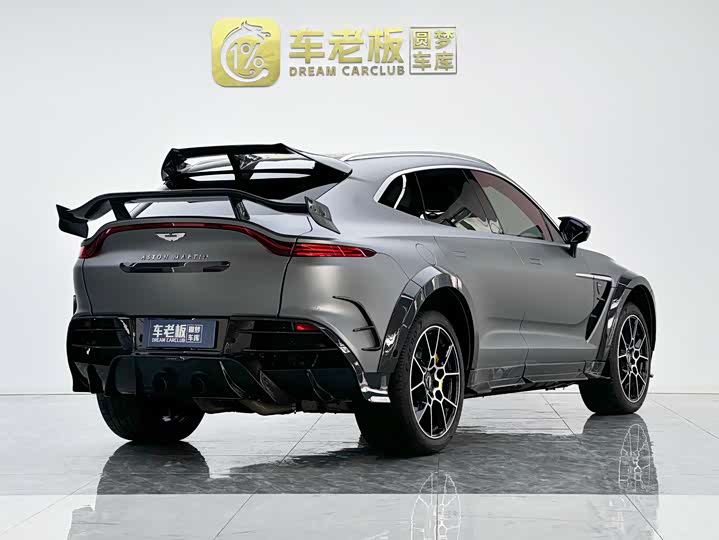 Фото 4 - Aston Martin DBX