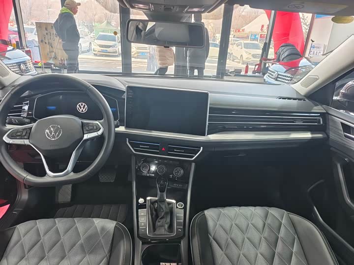 Фото 4 - Volkswagen Sagitar L