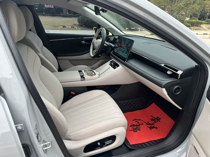 Фото 9 - GAC Aion RT