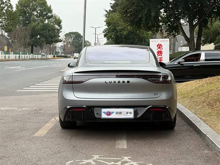 Фото 5 - Luxeed S7