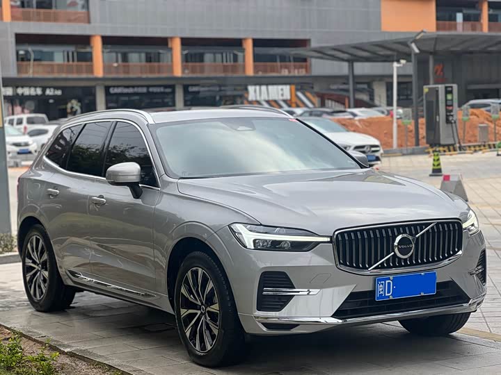 Фото 3 - Volvo XC60